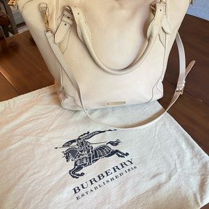 Authentic BURBERRY SOLD OUT!